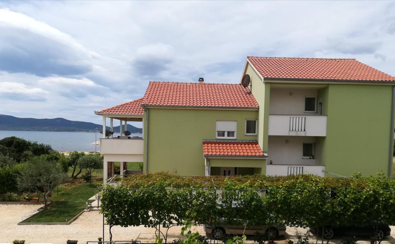 Apartments Matilda Сукошан Екстер'єр фото