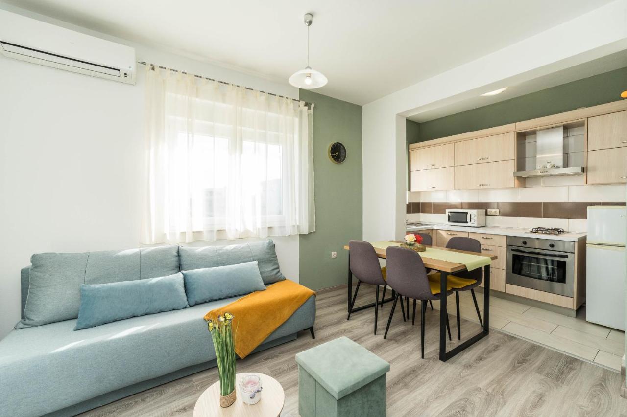 Apartments Matilda Сукошан Екстер'єр фото